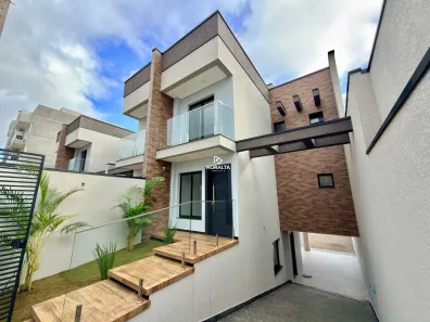 Sobrado com 3 Quartos à venda, 168m² no Pedro Moro, São José dos Pinhais