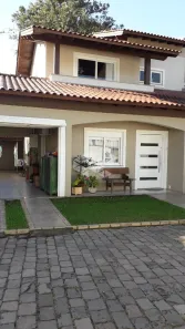 Casa de Condomínio com 3 Quartos à venda, 116m² no Cavalhada, Porto Alegre