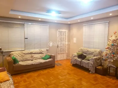 Casa com 3 Quartos à venda, 150m² no Tristeza, Porto Alegre