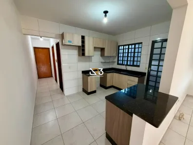 Casa com 2 Quartos à venda, 115m² no Colúmbia, Londrina