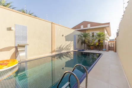Sobrado com 4 Quartos à venda, 414m² no Vila Mangalot, São Paulo