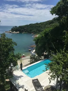 Sobrado com 3 Quartos à venda, 350m² no Praia das Taquaras, Balneário Camboriú