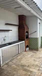 Casa com 2 Quartos para venda ou aluguel, 150m² no Bangu, Rio de Janeiro