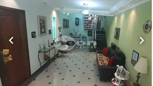 Casa com 4 Quartos à venda, 212m² no Vila Assunção, Santo André