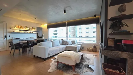 Apartamento com 3 Quartos à venda, 105m² no Mont Serrat, Porto Alegre