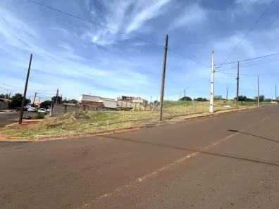 Lote/Terreno à venda, 632m² no Colinas, Londrina