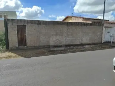 Lote/Terreno à venda, 352m² no Lagoinha, Uberlândia