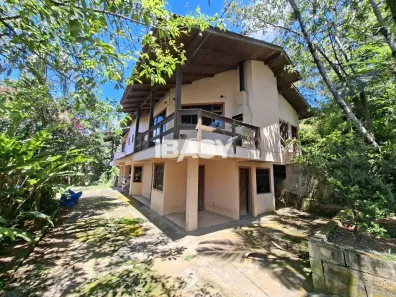 Casa com 4 Quartos para alugar, 260m² no Aririú, Palhoça