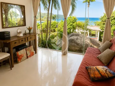 Casa com 3 Quartos à venda, 220m² no Enseada, Ubatuba