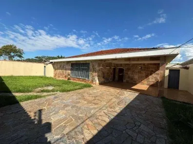 Casa com 4 Quartos para alugar, 391m² no Ribeirânia, Ribeirão Preto