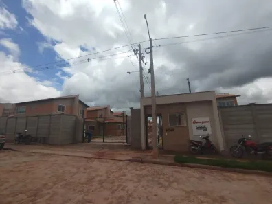 Casa de Condomínio com 3 Quartos para alugar, 53m² no Morros, Teresina