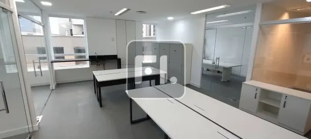 Consultório para alugar, 130m² no Vila Olímpia, São Paulo