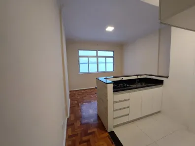 Apartamento com 1 Quarto para alugar, 30m² no Centro, Petrópolis