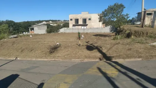 Lote/Terreno à venda, 300m² no Centro, São Roque