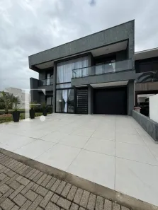 Sobrado com 4 Quartos à venda, 415m² no , Capão da Canoa