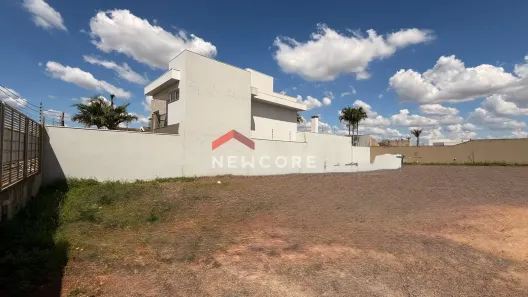Lote/Terreno à venda, 513m² no Jardim Guaporé, Maringá