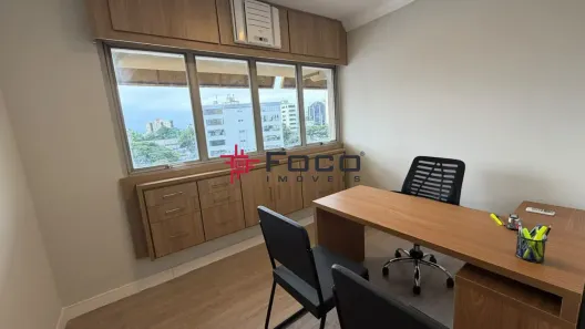 Sala Comercial à venda, 73m² no Jardim São Dimas, São José dos Campos