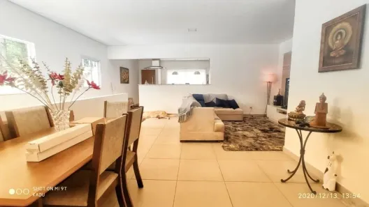 Sobrado com 3 Quartos à venda, 10m² no Jardim Barbacena, Cotia