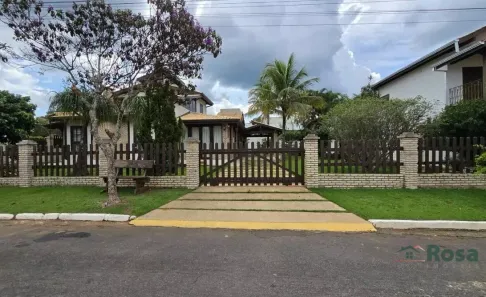 Casa com 4 Quartos à venda, 300m² no Chapada dos Guimarães, Chapada dos Guimarães