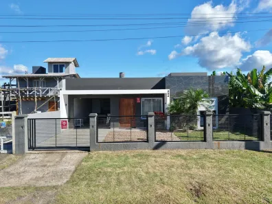 Casa com 3 Quartos à venda, 100m² no Capão da Canoa, Capão da Canoa