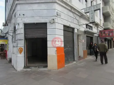 Ponto Comercial para alugar, 30m² no Centro Histórico, Porto Alegre