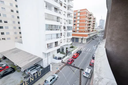 Apartamento com 1 Quarto para alugar, 43m² no Centro, Pelotas