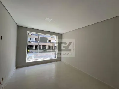 Imóvel Comercial com 5 Quartos para alugar, 200m² no Gonzaga, Santos