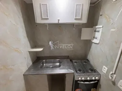 Kitnet à venda, 24m² no Laranjeiras, Rio de Janeiro