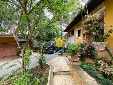 Casa com 3 Quartos para alugar, 377m² no Santo Amaro, São Paulo
