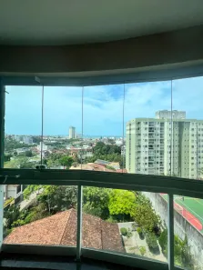 Apartamento com 3 Quartos para alugar, 98m² no Glória, Macaé