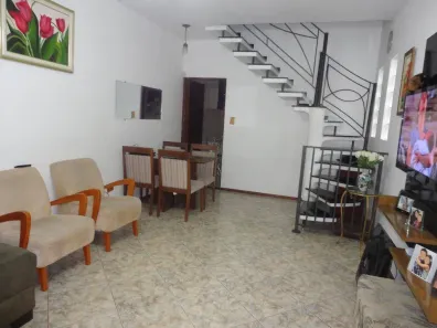 Casa com 3 Quartos para alugar, 90m² no Jardim das Indústrias, São José dos Campos