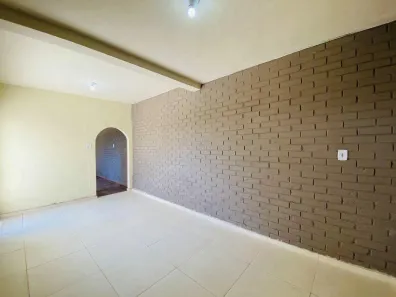 Casa com 3 Quartos para alugar, 100m² no Jardim Industrial, Contagem