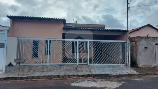 Casa com 3 Quartos à venda, 150m² no Taiaman, Uberlândia