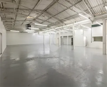 Galpão/Depósito/Armazém para alugar, 663m² no Pinheiros, São Paulo