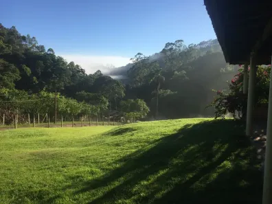 Fazenda/Sítio com 2 Quartos à venda, 240400m² no , Piracaia