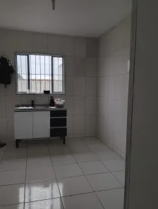 Casa com 1 Quarto para alugar, 50m² no Jardim Rosely, Pindamonhangaba