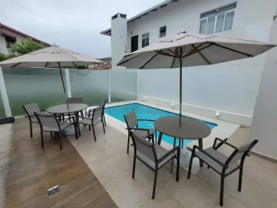 Casa com 3 Quartos à venda, 150m² no Daniela, Florianópolis
