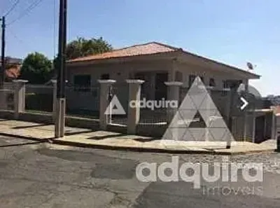 Casa com 3 Quartos à venda, 170m² no Orfãs, Ponta Grossa
