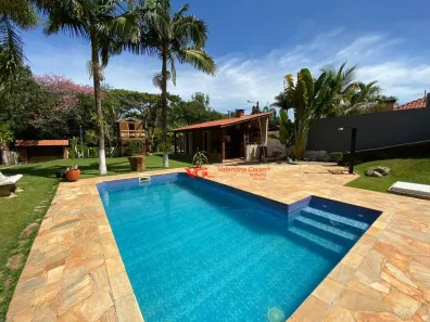 Fazenda/Sítio com 3 Quartos à venda, 309m² no Núcleo Urbano Parque Ana Helena, Jaguariúna