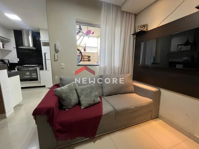 Casa em condomínio com 2 quartos — Santa Branca, Belo Horizonte