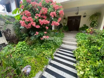 Casa com 4 Quartos à venda, 350m² no Vila Valença, São Vicente