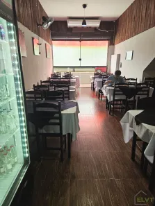 Ponto Comercial à venda, 310m² no Jardim dos Camargos, Barueri