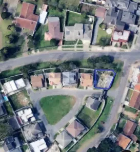 Lote/Terreno à venda, 251m² no Butiatuvinha, Curitiba