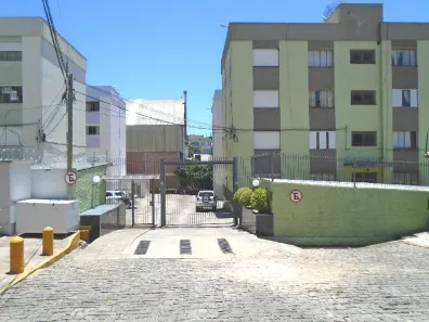 Apartamento com 2 Quartos para alugar, 68m² no Rio Branco, Caxias do Sul