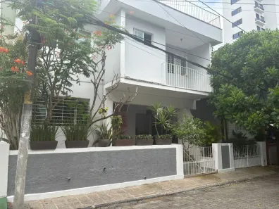 Casa com 4 Quartos à venda, 132m² no Casa Amarela, Recife