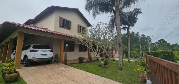 Fazenda/Sítio com 5 Quartos à venda, 450m² no Área Rural de Águas Claras, Viamão