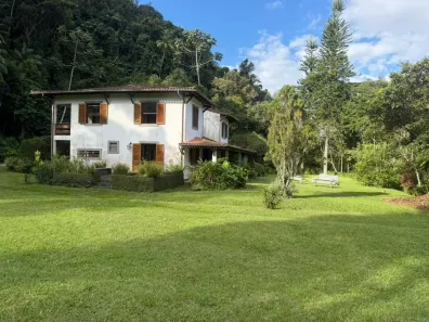 Fazenda/Sítio com 6 Quartos à venda, 300m² no Quarteirão Ingelheim, Petrópolis