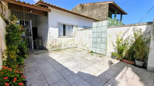 Casa com 2 Quartos à venda, 62m² no Balneario Gaivotas, Itanhaém