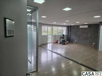 Sala Comercial para alugar, 84m² no Vila Andrade, São Paulo
