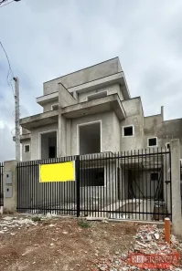 Sobrado com 3 Quartos à venda, 123m² no Fazendinha, Curitiba